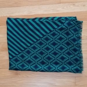 Woman's Navy and Green (Kelly) Fashion Scarf